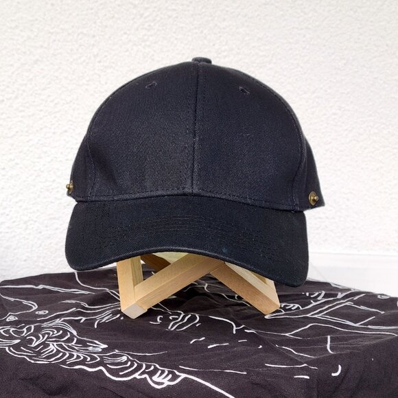 adjustable black hat - Picture 2 of 6